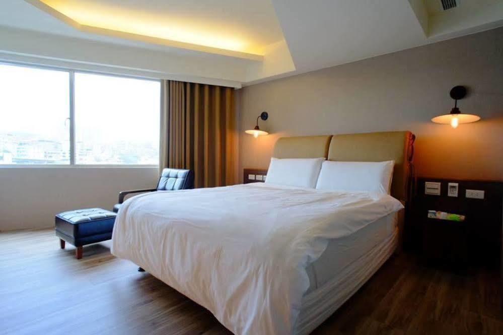 Open Room Hotel Tamsui Zewnętrze zdjęcie