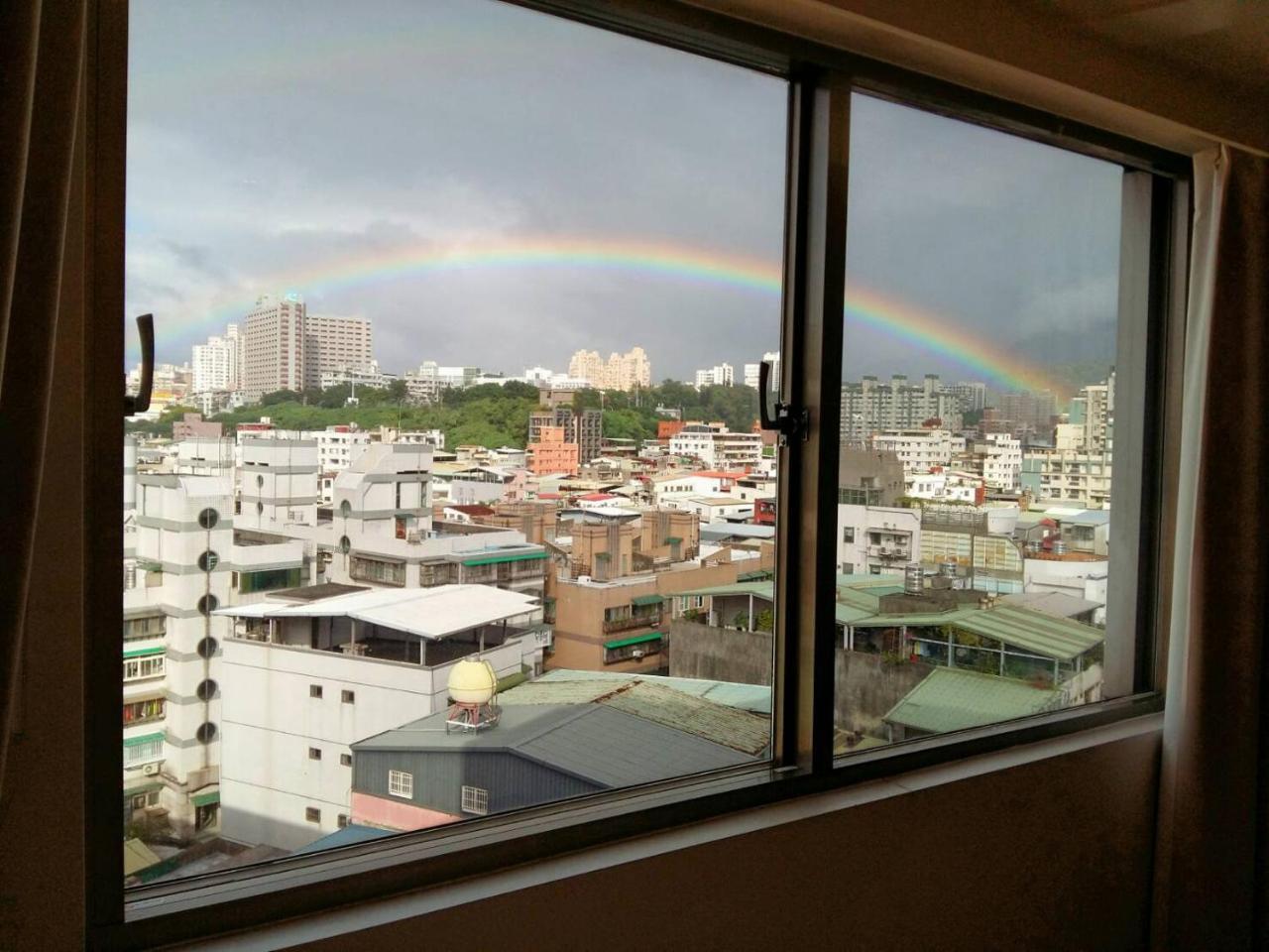 Open Room Hotel Tamsui Zewnętrze zdjęcie